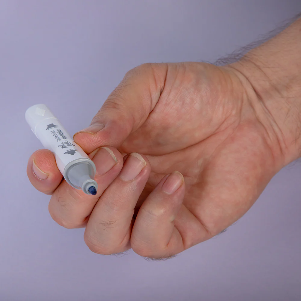 Double-Ended Art Markers in Case Signature 48pc - Image 9